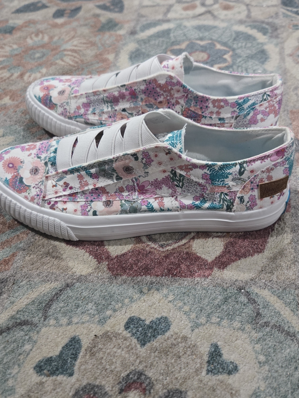Blowfish Malibu Women's 8 Malibu Marley Floral Canvas Slip On Sneakers - Picture 2 of 5